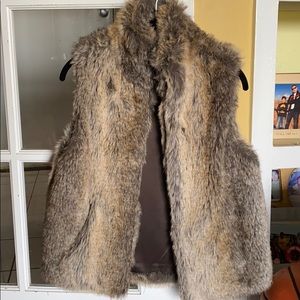 Fur vest